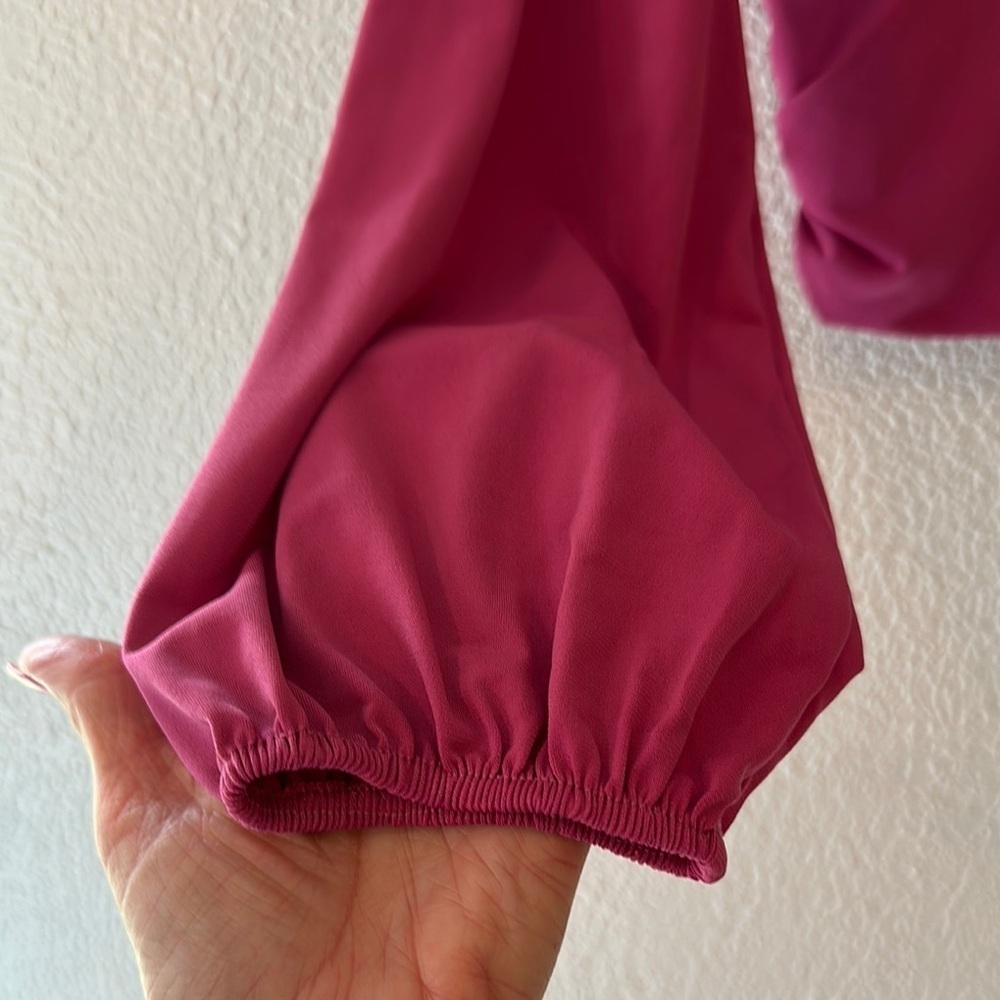 Renee C. Pink Fitted Crop Blouse - Picture 10 of 11